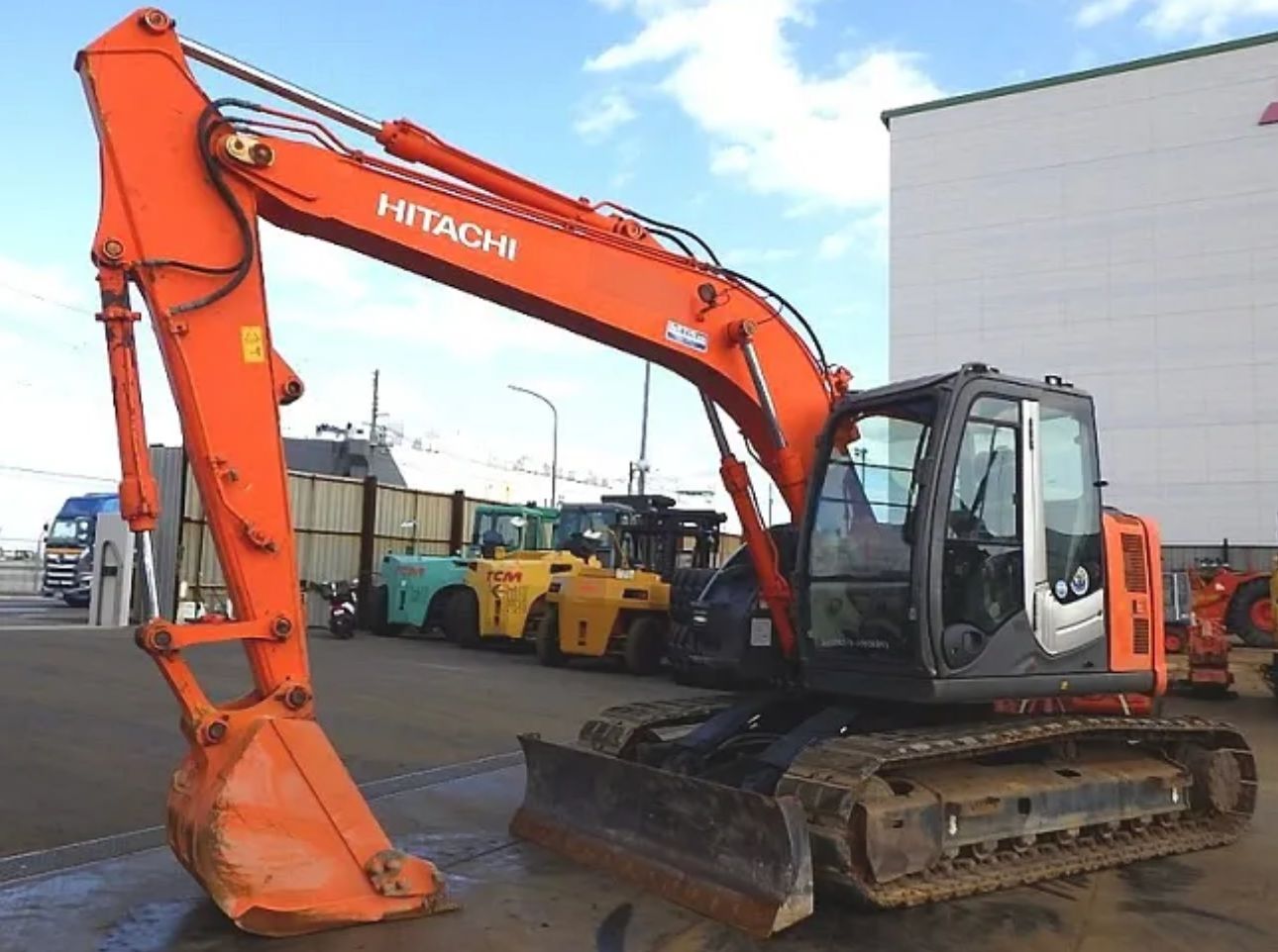 2012 Hitachi ZX135US-3