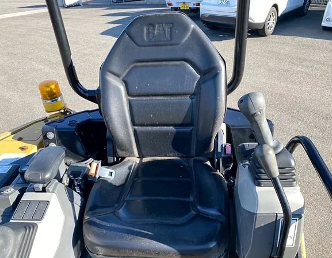 2021 Caterpillar 305.5 CR